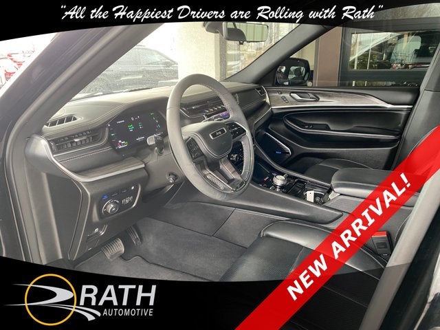 2022 Jeep Grand Cherokee 4xe Overland