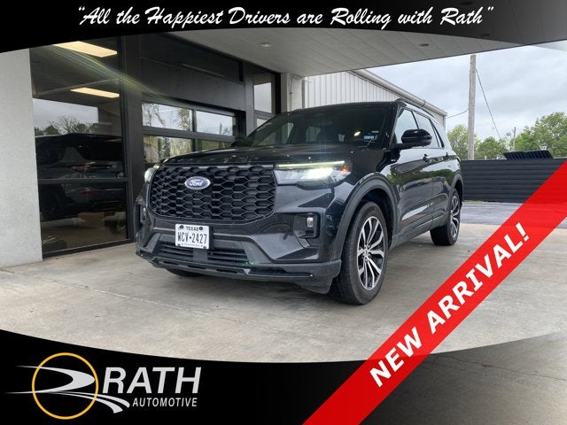 2025 Ford Explorer ST-Line