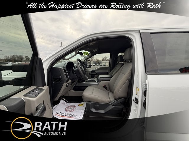 2022 Ford Super Duty F-250 SRW XLT