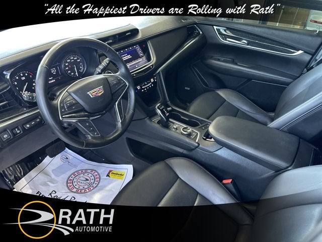 2022 Cadillac XT5 FWD Premium Luxury