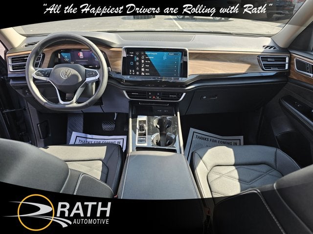 2025 Volkswagen Atlas 2.0T SE with Technology