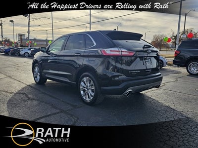2022 Ford Edge Titanium