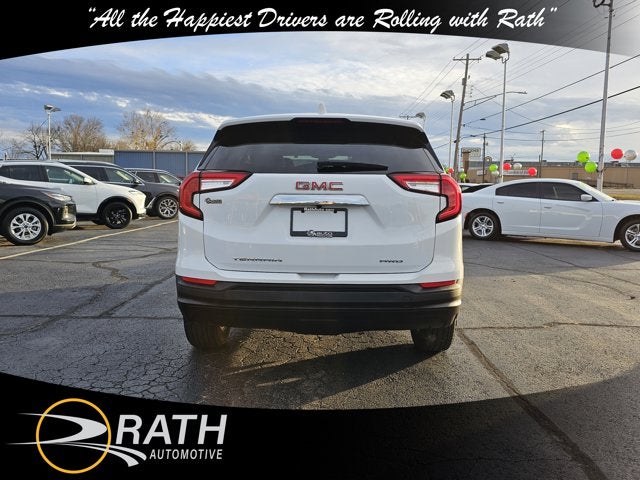2024 GMC Terrain SLE