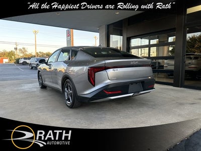 2026 Kia K4 LXS