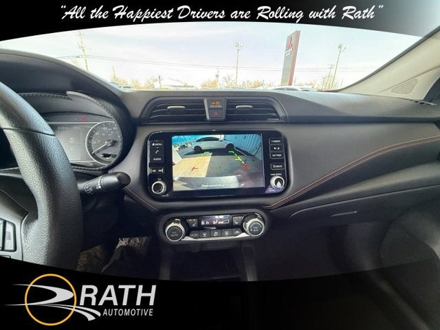 2024 Nissan Versa SR