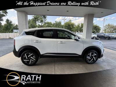 2025 Nissan Kicks SV