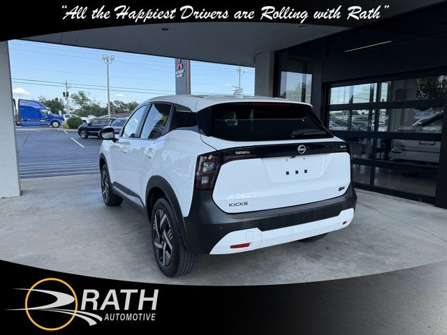 2025 Nissan Kicks SV