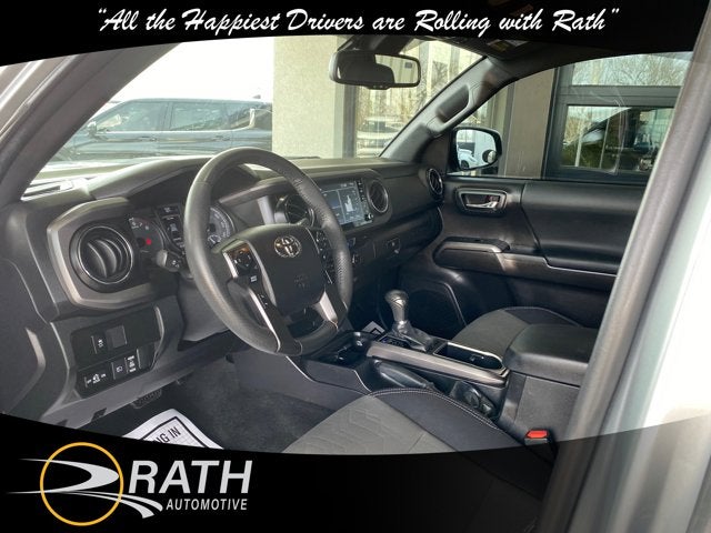 2022 Toyota Tacoma 4WD TRD Off Road