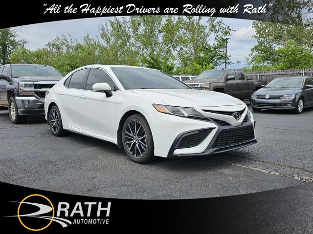2023 Toyota Camry SE