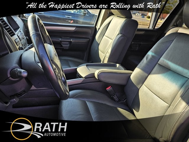 2013 Nissan Armada SV