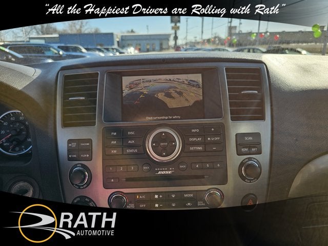 2013 Nissan Armada SV