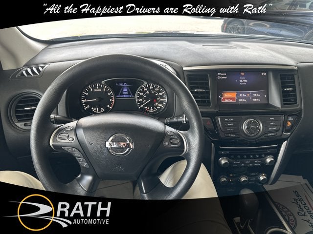 2018 Nissan Pathfinder S
