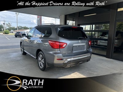 2018 Nissan Pathfinder S