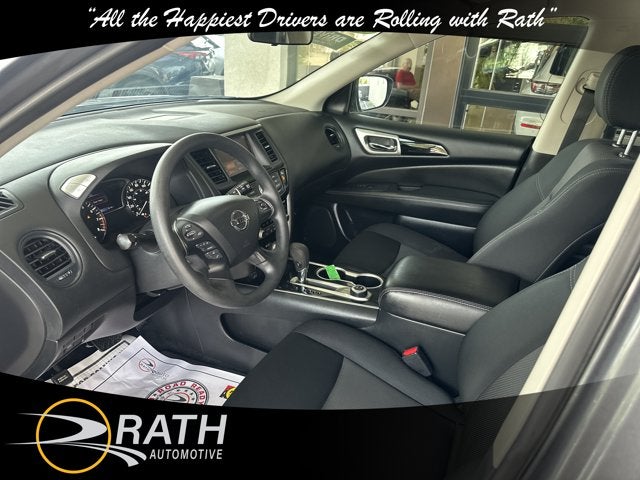 2018 Nissan Pathfinder S
