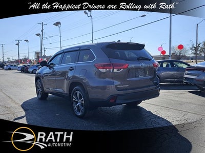 2019 Toyota Highlander LE