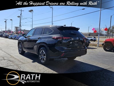 2024 Toyota Highlander XLE