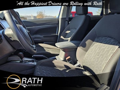 2023 Mitsubishi Outlander Sport LE