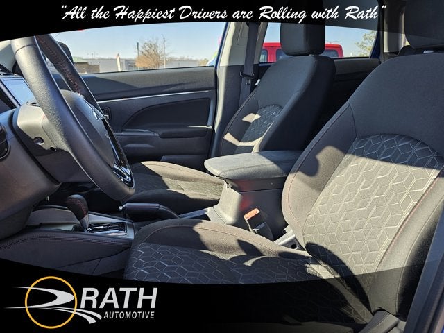 2023 Mitsubishi Outlander Sport LE