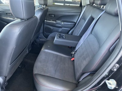 2024 Mitsubishi Outlander Sport SE