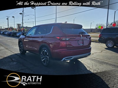 2024 Mitsubishi Outlander SE