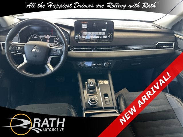 2024 Mitsubishi Outlander SE