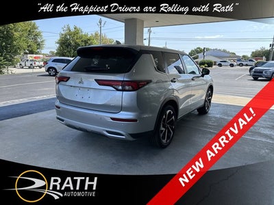 2024 Mitsubishi Outlander SE