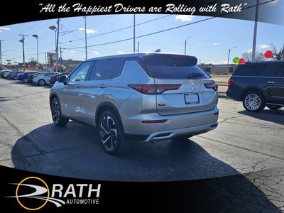 2024 Mitsubishi Outlander SE