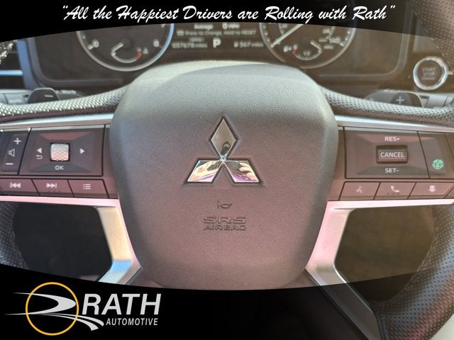 2024 Mitsubishi Outlander SE