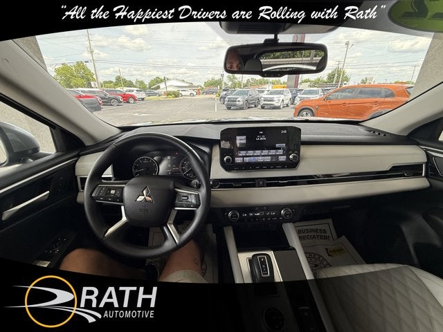 2022 Mitsubishi Outlander SEL