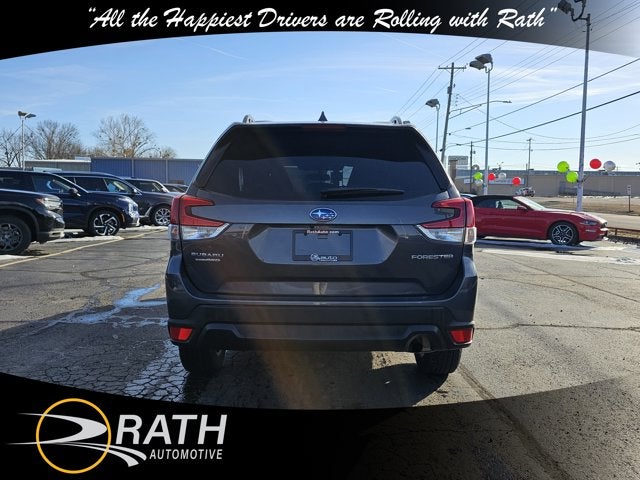 2022 Subaru Forester Premium