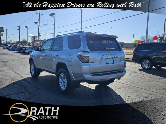 2024 Toyota 4Runner SR5