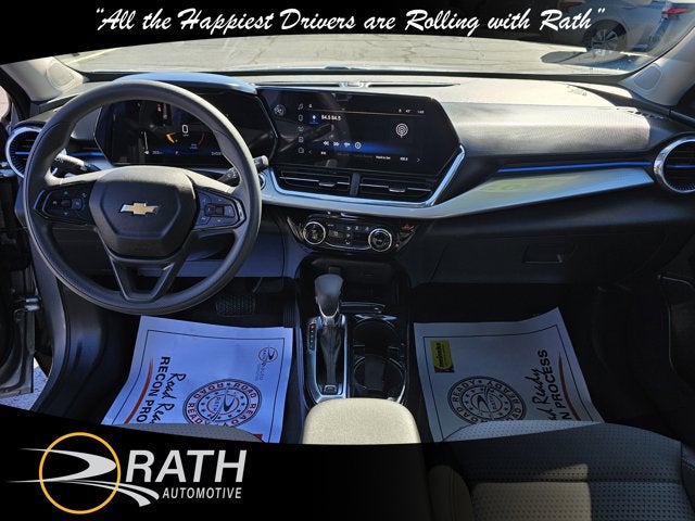 2025 Chevrolet Trax LT