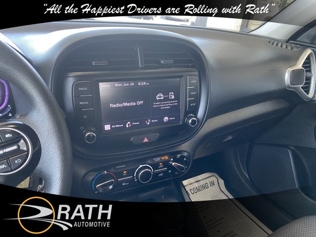 2024 Kia Soul LX