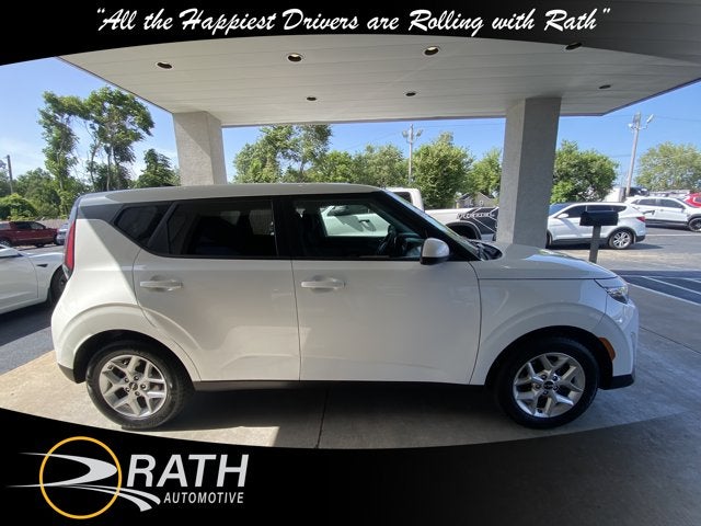2024 Kia Soul LX