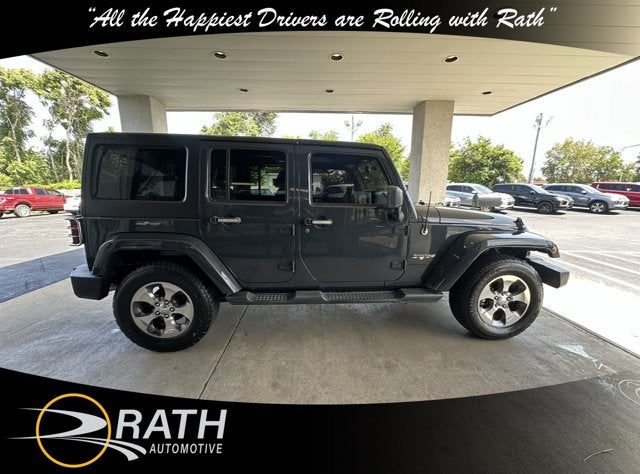 2016 Jeep Wrangler Unlimited Sahara