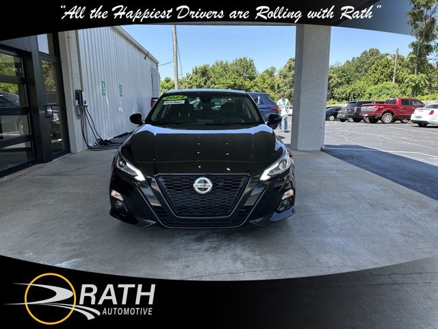 2022 Nissan Altima 2.5 SR
