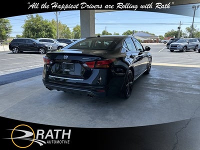 2022 Nissan Altima 2.5 SR