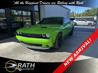 2017 Dodge Challenger SXT