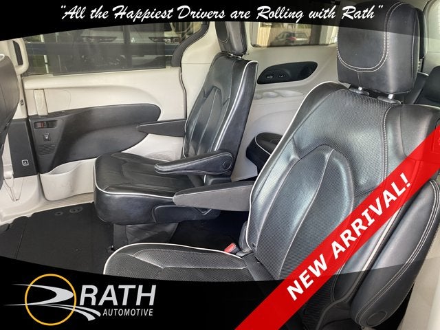 2022 Chrysler Pacifica Limited