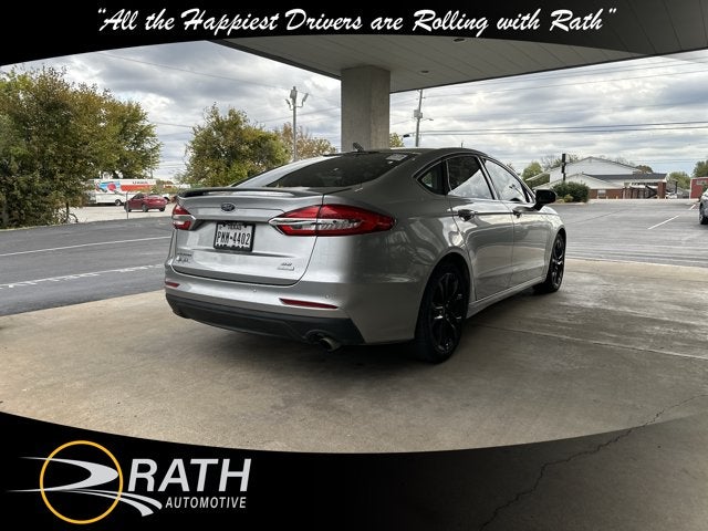 2020 Ford Fusion SE