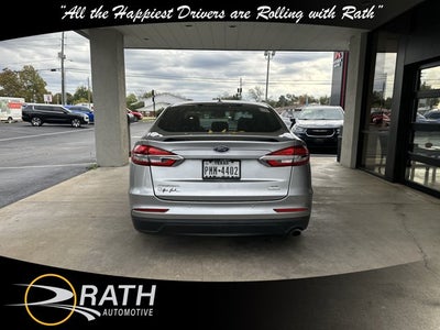 2020 Ford Fusion SE