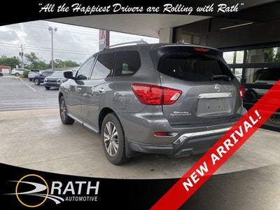 2020 Nissan Pathfinder S