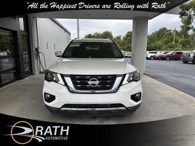 2020 Nissan Pathfinder SV