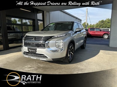 2024 Mitsubishi Outlander SE