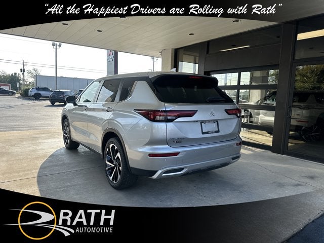 2024 Mitsubishi Outlander SE