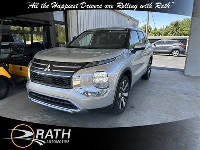 2025 Mitsubishi Outlander SE