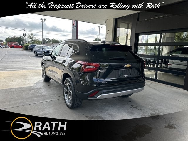 2025 Chevrolet Trax LT